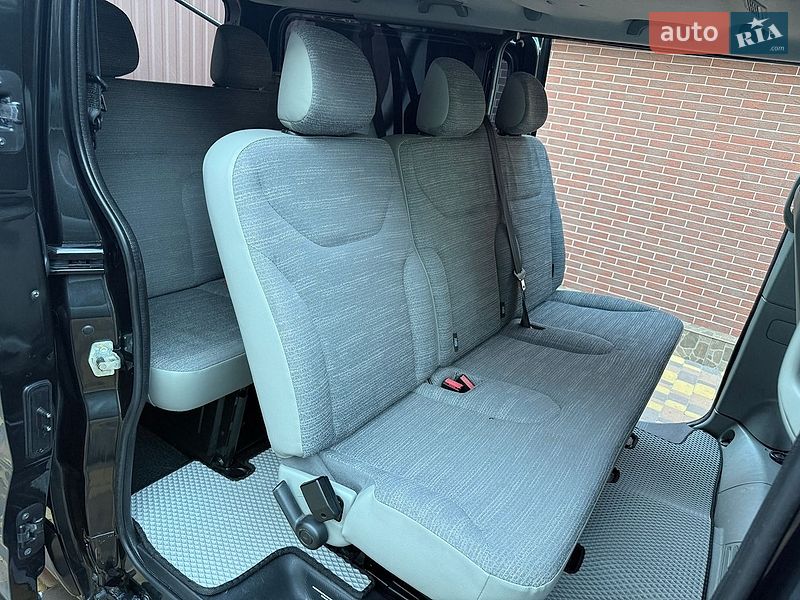Минивэн Renault Trafic 2011 в Киеве фото 25 Минивэн Renault Trafic 2011 в Киеве