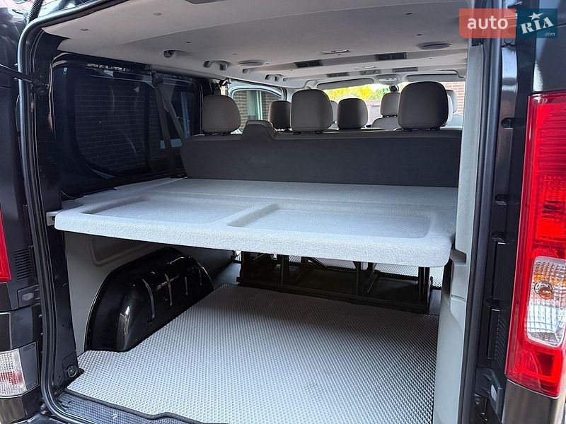 Минивэн Renault Trafic 2011 в Киеве фото 28 Минивэн Renault Trafic 2011 в Киеве
