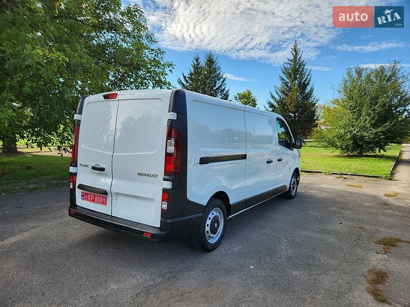 Вантажний фургон Renault Trafic 2022 в Дубні