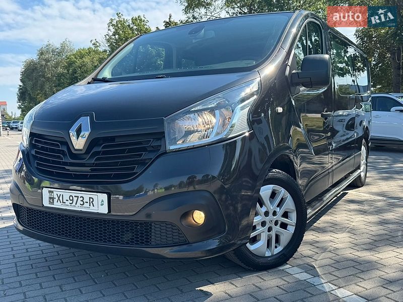 Минивэн Renault Trafic 2015 в Коломые
