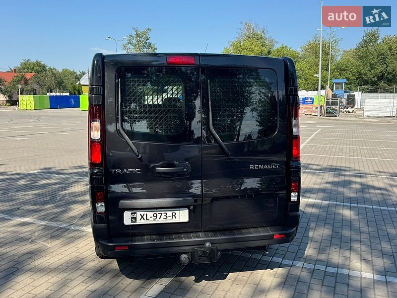 Минивэн Renault Trafic 2015 в Коломые