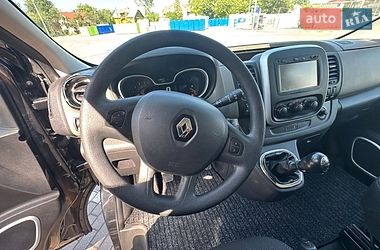 Минивэн Renault Trafic 2015 в Коломые