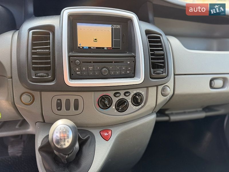 Грузовой фургон Renault Trafic 2013 в Здолбунове