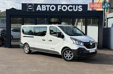 Минивэн Renault Trafic 2017 в Киеве