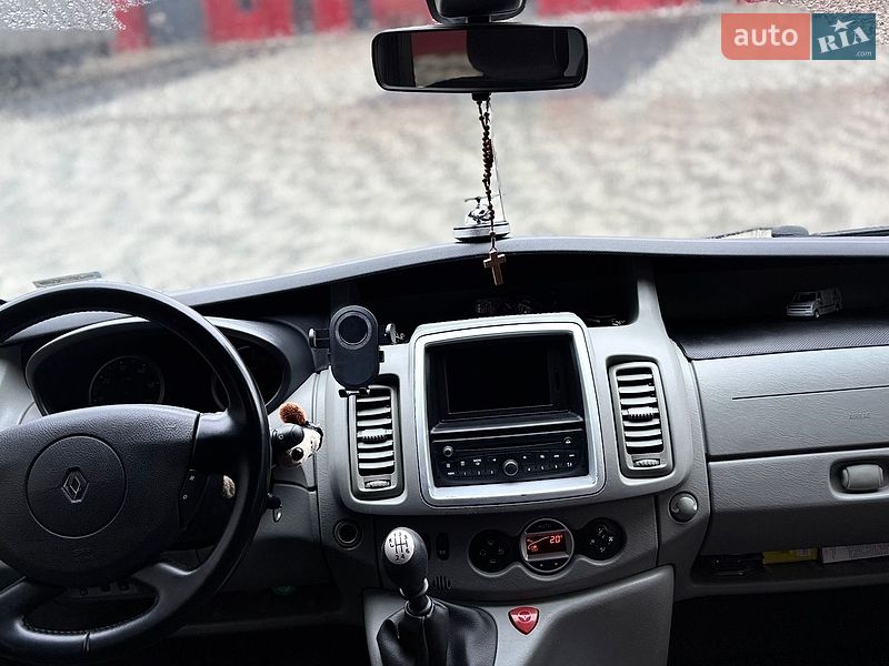 Минивэн Renault Trafic 2013 в Львове фото 18 Минивэн Renault Trafic 2013 в Львове