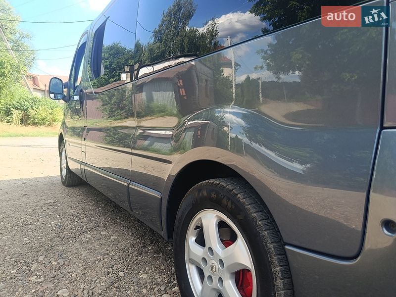 Минивэн Renault Trafic 2011 в Глыбокой фото 56 Минивэн Renault Trafic 2011 в Глыбокой