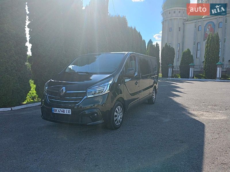 Вантажний фургон Renault Trafic 2021 в Дубні