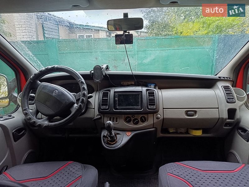 Мінівен Renault Trafic 2004 в Балаклії фото 18 Мінівен Renault Trafic 2004 в Балаклії