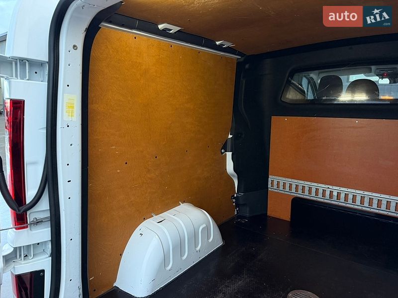 Минивэн Renault Trafic 2022 в Дубно