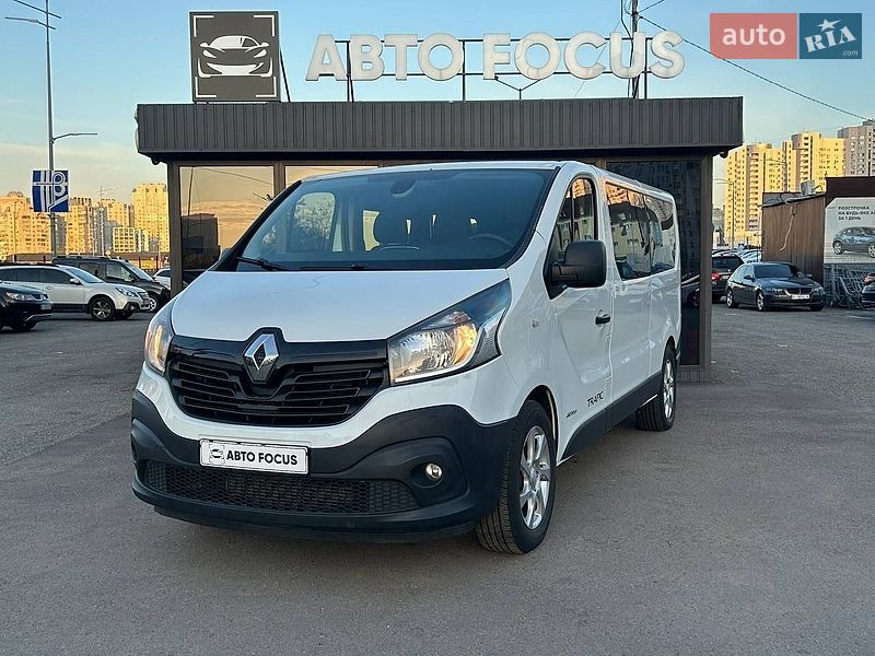 Минивэн Renault Trafic 2017 в Киеве