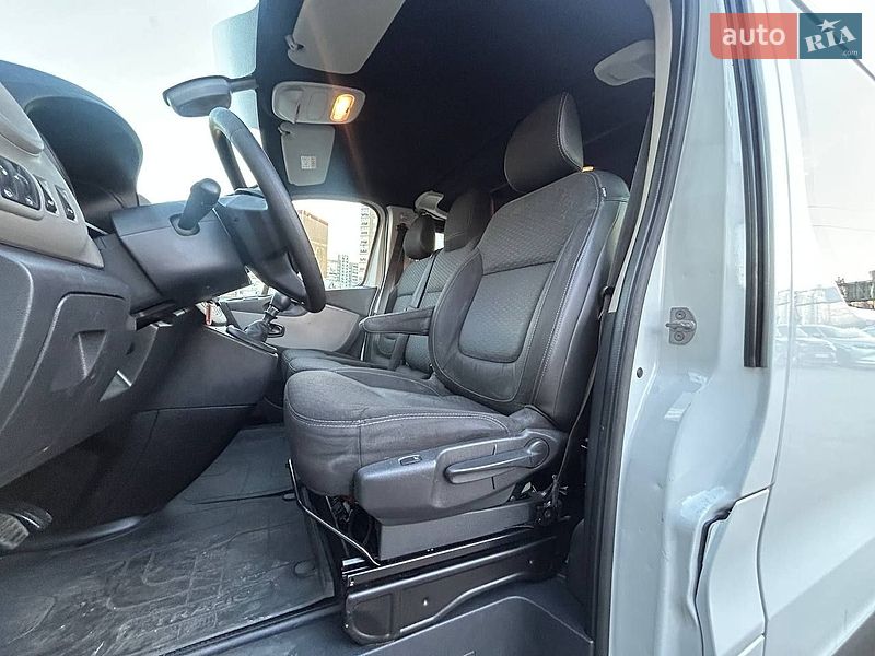 Мінівен Renault Trafic 2017 в Києві