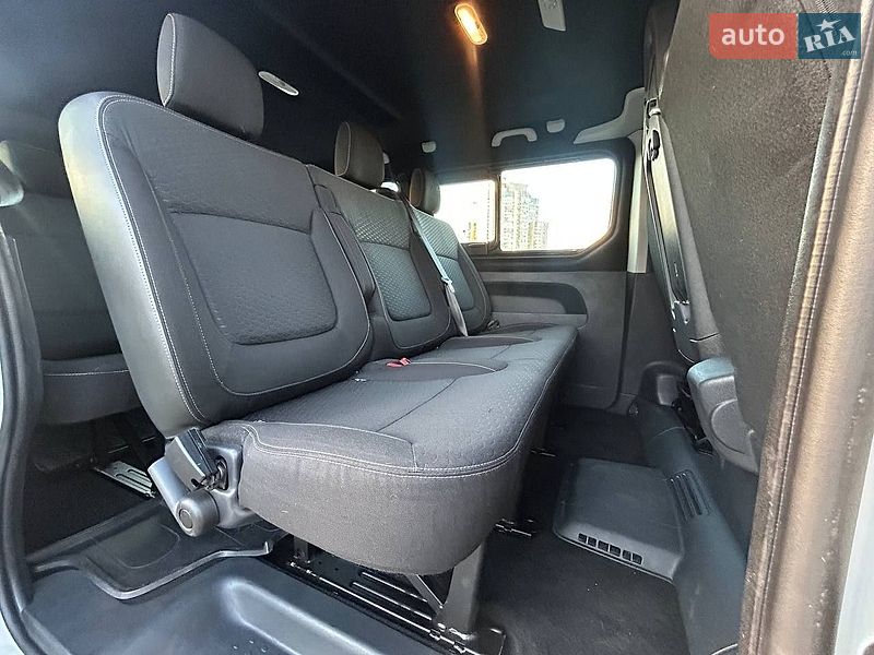 Минивэн Renault Trafic 2017 в Киеве