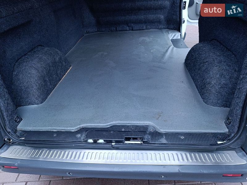 Грузовой фургон Renault Trafic 2014 в Хмельницком