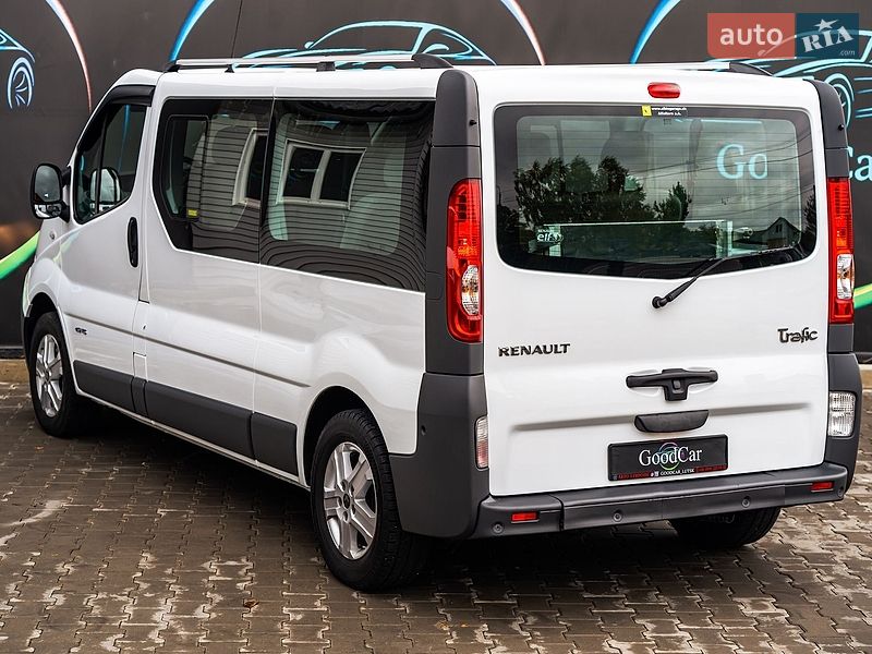 Минивэн Renault Trafic 2012 в Луцке