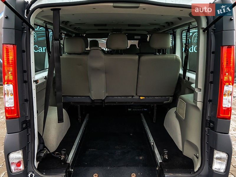 Минивэн Renault Trafic 2012 в Луцке
