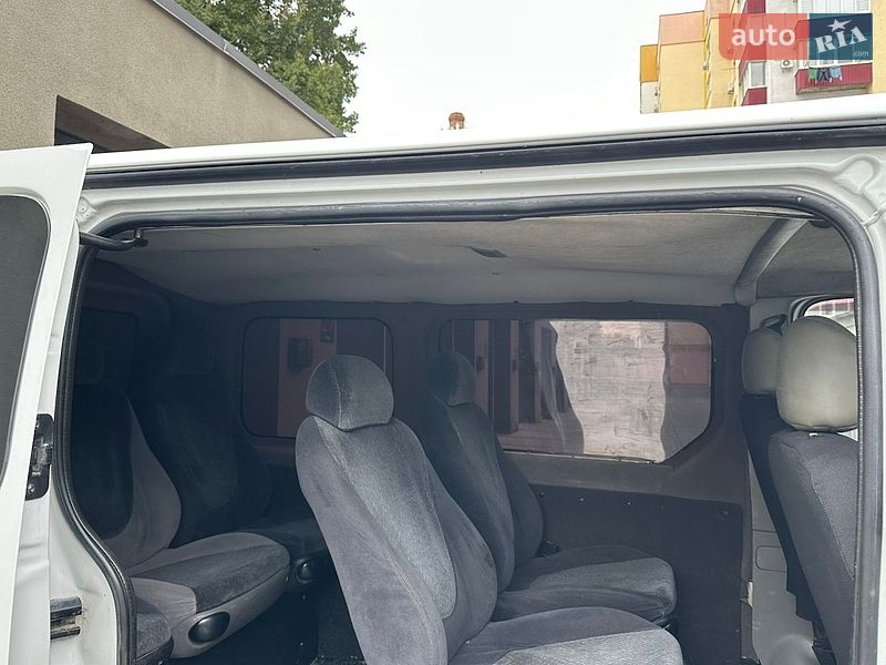 Минивэн Renault Trafic 2006 в Каменец-Подольском