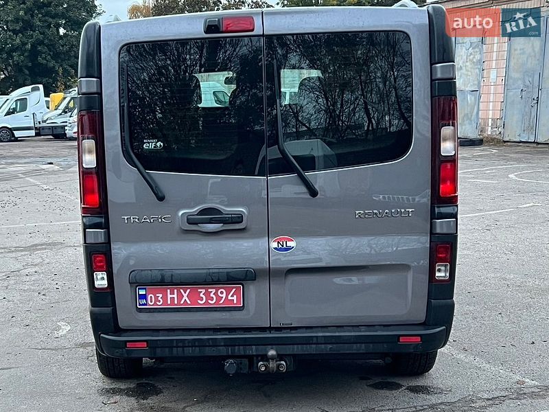 Грузопассажирский фургон Renault Trafic 2018 в Луцке