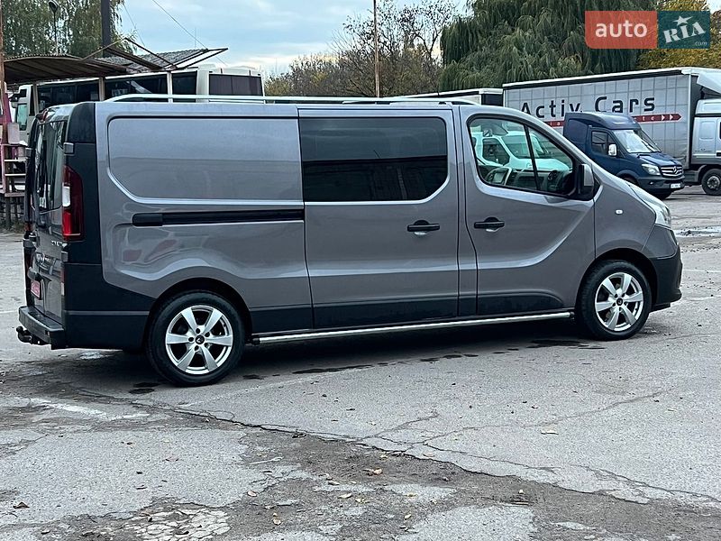 Грузопассажирский фургон Renault Trafic 2018 в Луцке