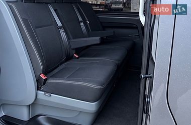 Грузопассажирский фургон Renault Trafic 2018 в Луцке