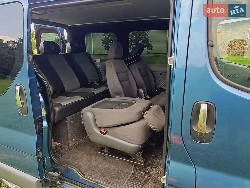 Минивэн Renault Trafic 2005 в Ивано-Франковске