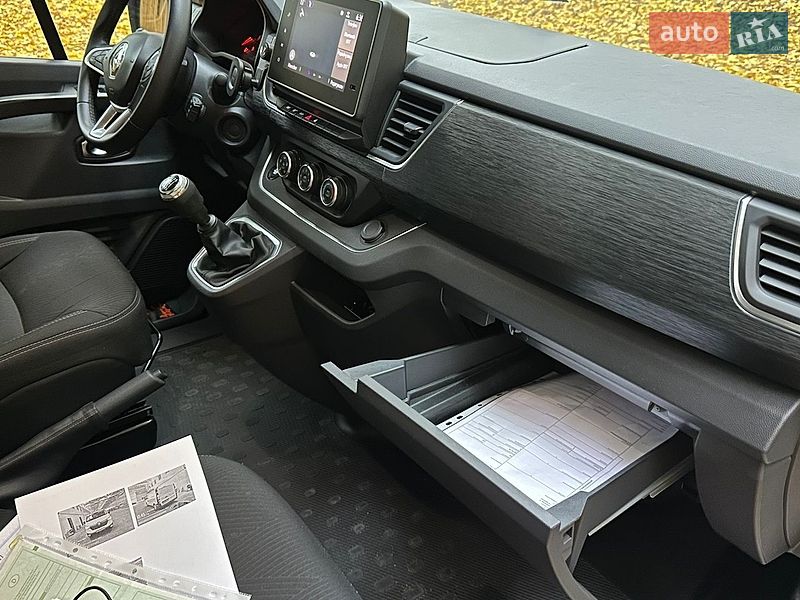 Вантажний фургон Renault Trafic 2022 в Хмельницькому фото 41 Вантажний фургон Renault Trafic 2022 в Хмельницькому