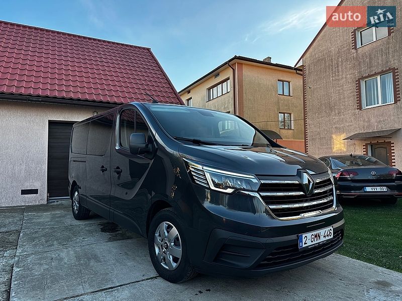 Мінівен Renault Trafic 2022 в Івано-Франківську