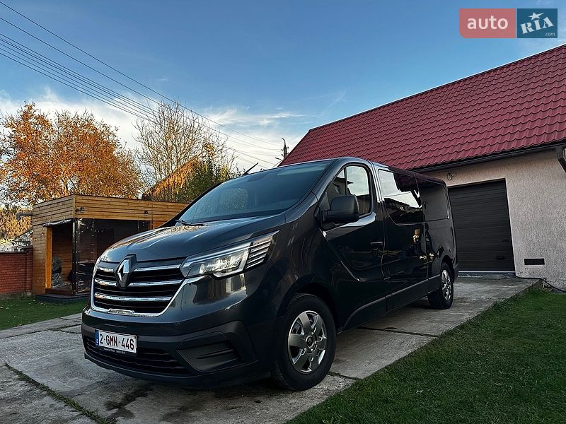 Мінівен Renault Trafic 2022 в Івано-Франківську