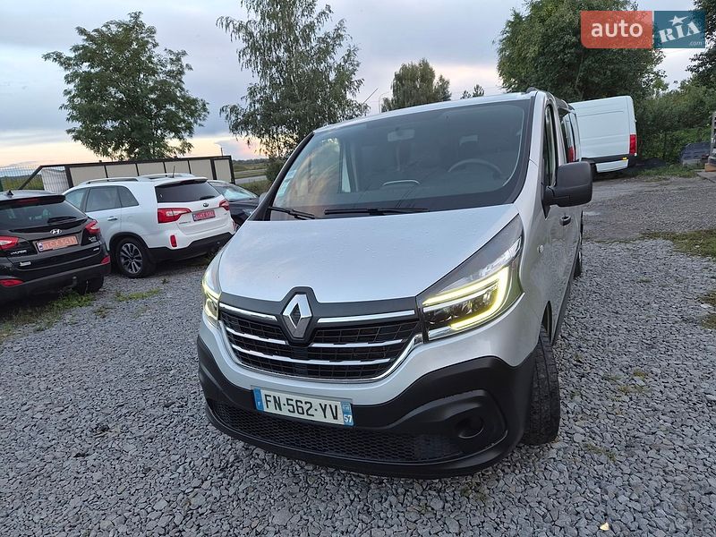 Минивэн Renault Trafic 2020 в Дубно