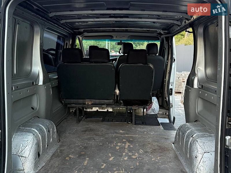 Грузовой фургон Renault Trafic 2011 в Полтаве фото 16 Грузовой фургон Renault Trafic 2011 в Полтаве