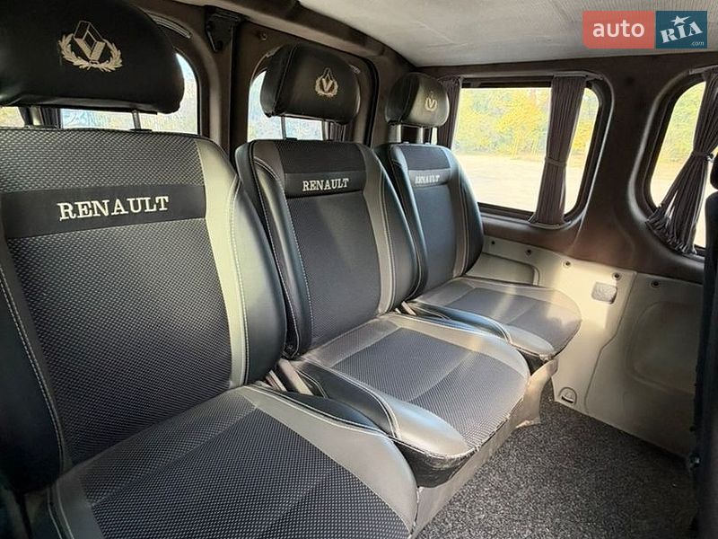 Мінівен Renault Trafic 2005 в Дніпрі фото 13 Мінівен Renault Trafic 2005 в Дніпрі