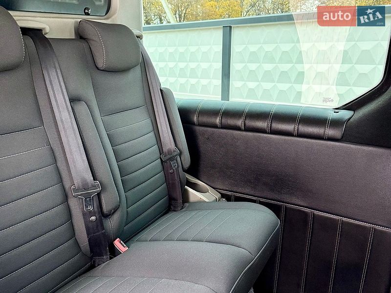 Минивэн Renault Trafic 2023 в Киеве фото 55 Минивэн Renault Trafic 2023 в Киеве