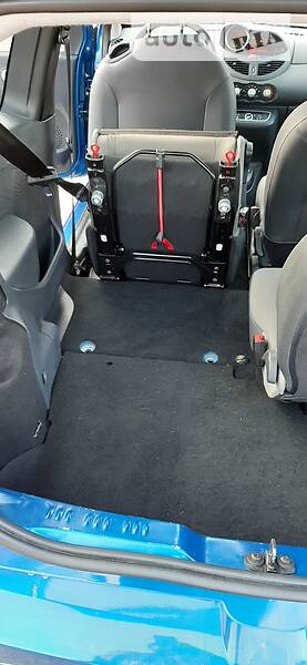 Купе Renault Twingo 2010 в Чернігові