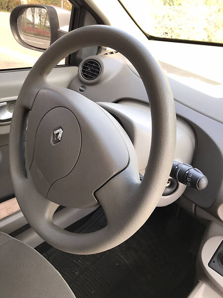 Хетчбек Renault Twingo 2011 в Львові