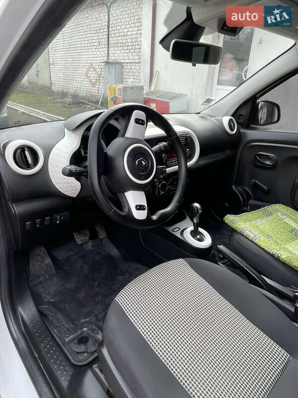 Хэтчбек Renault Twingo 2020 в Белогорье