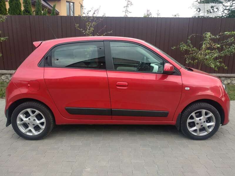 Хэтчбек Renault Twingo 2014 в Луцке