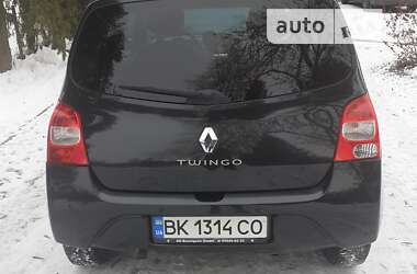 Хетчбек Renault Twingo 2011 в Рівному