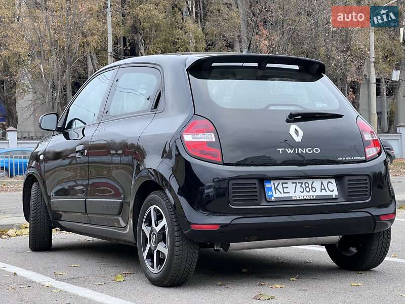 Хэтчбек Renault Twingo 2017 в Днепре