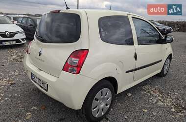 Хэтчбек Renault Twingo 2011 в Ровно