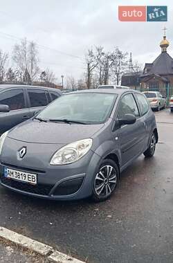 Хэтчбек Renault Twingo 2009 в Коростене