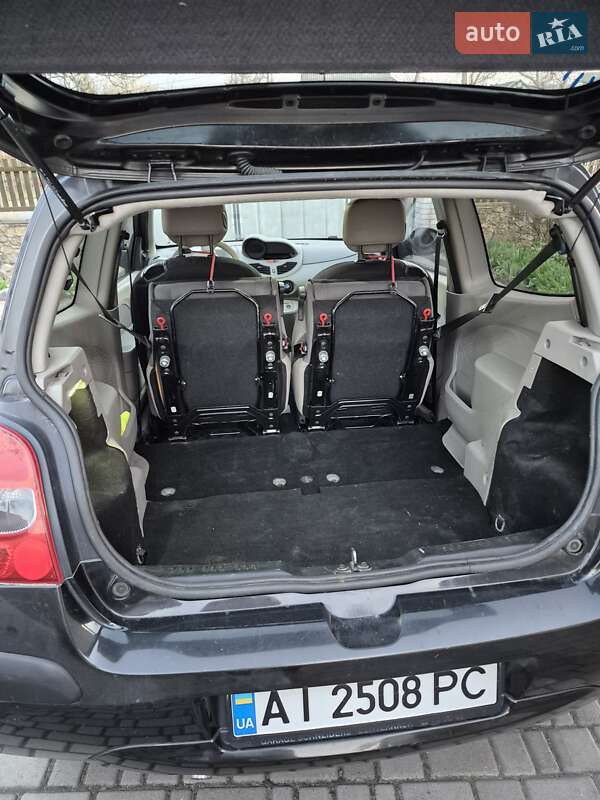 Хэтчбек Renault Twingo 2008 в Тараще