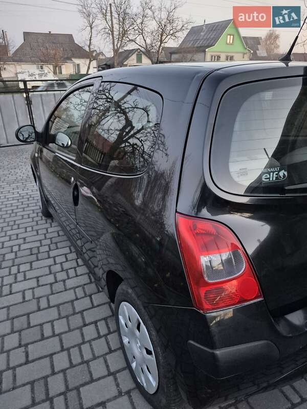 Хэтчбек Renault Twingo 2008 в Тараще