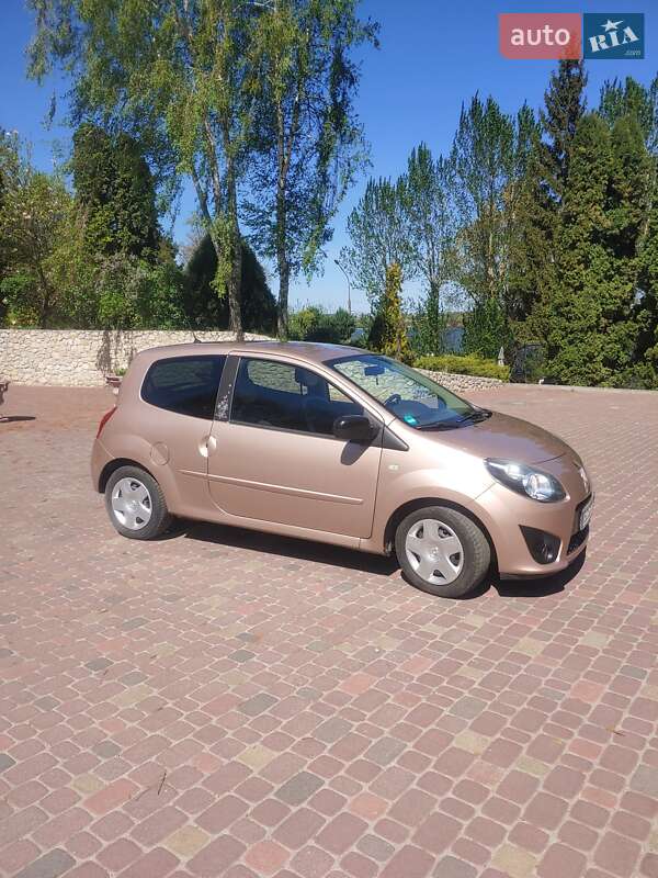 Хэтчбек Renault Twingo 2011 в Тернополе