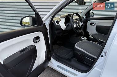 Хетчбек Renault Twingo 2021 в 
