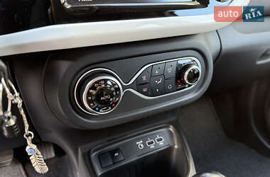 Хетчбек Renault Twingo 2021 в 