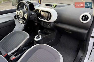 Хэтчбек Renault Twingo 2021 в 
