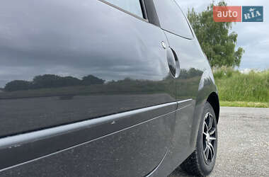 Хэтчбек Renault Twingo 2011 в 