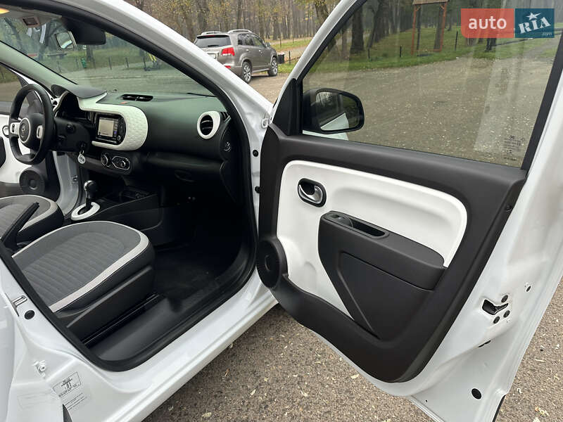 Хэтчбек Renault Twingo 2022 в Коломые фото 22 Хэтчбек Renault Twingo 2022 в Коломые