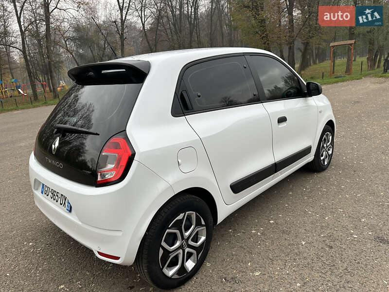 Хэтчбек Renault Twingo 2022 в Коломые фото 29 Хэтчбек Renault Twingo 2022 в Коломые