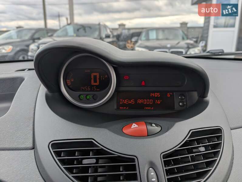 Хэтчбек Renault Twingo 2011 в Ровно