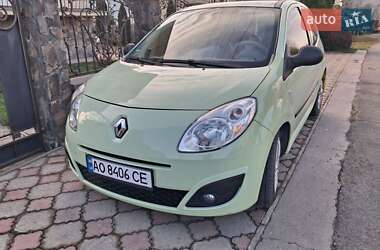Хэтчбек Renault Twingo 2008 в Ужгороде